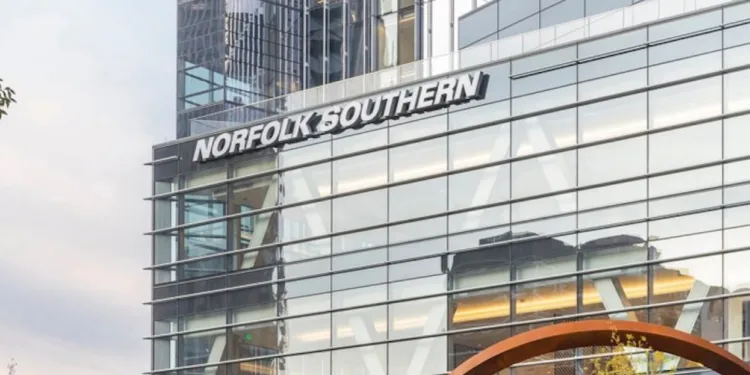 AGs from railroads’ headquarter states back merger