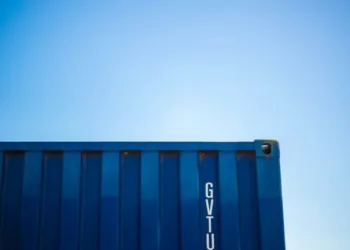 CCFI rises for fourth week, SCFI falls for second straight week