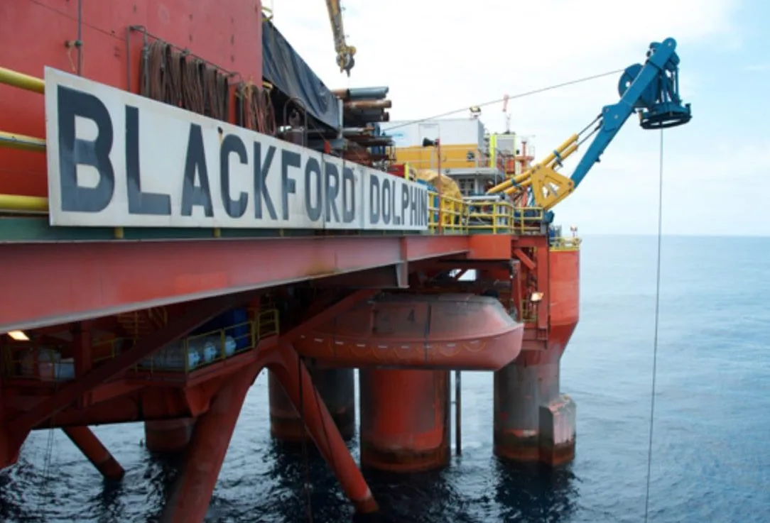 Dolphin Drilling rig snags more time as Oil India exercises option