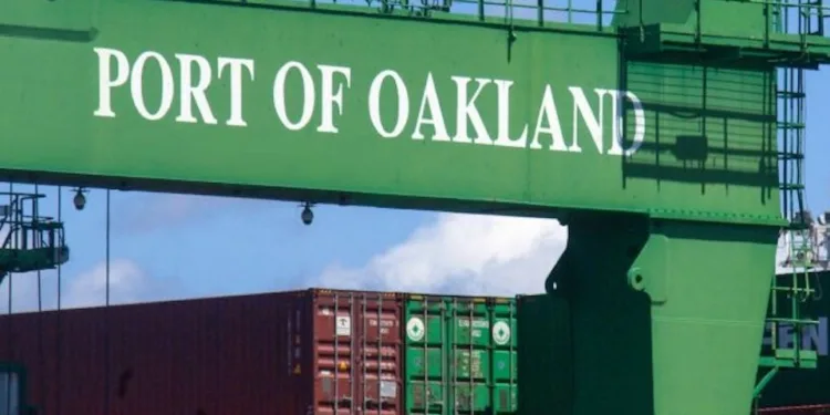 Fewer empties, steady trade: Oakland port’s volume shift
