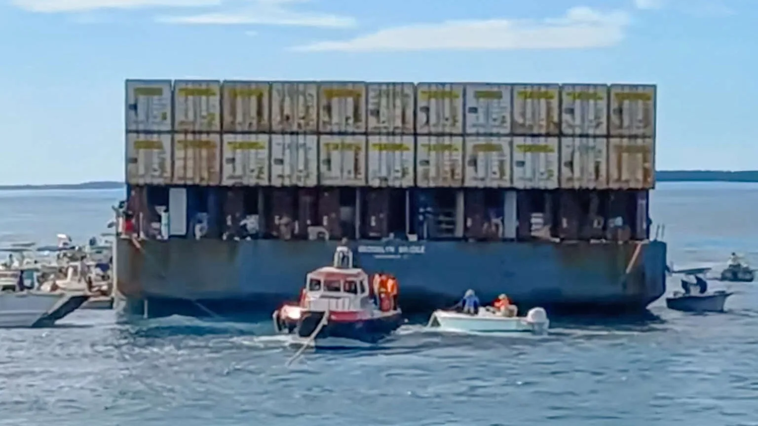 Looted barge returns: Brooklyn Bridge’s unexpected journey