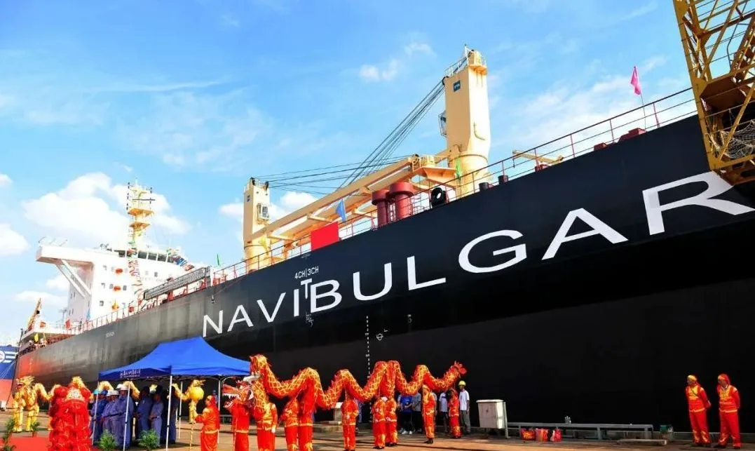 Navibulgar steps up with new bulker order at Yangzijiang