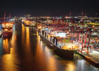 Port of Hamburg container throughput up 8.4% in 2025