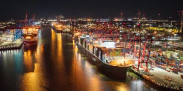Port of Hamburg container throughput up 8.4% in 2025