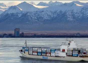 Shares of largest US container line buoyed by tariff outlook