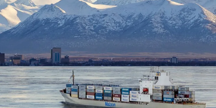 Shares of largest US container line buoyed by tariff outlook