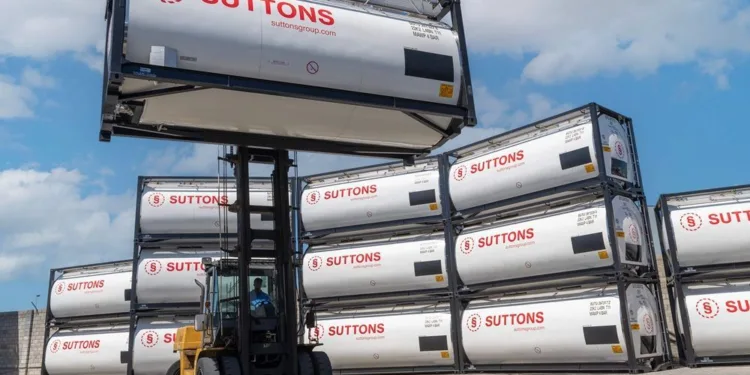 Stolt-Nielsen takes over UK tank operator Suttons