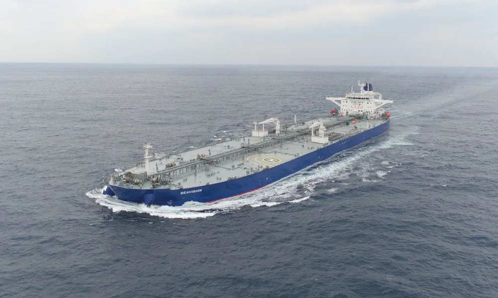 Thenamaris returns to tanker newbuilds with suezmax brace in China