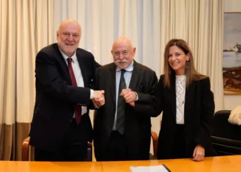 ThPA S.A. signs contract to expand Pier 6