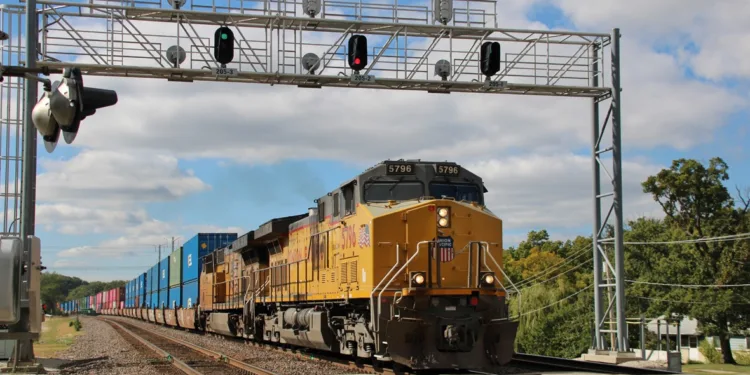 UP CEO: BNSF wrong on intermodal lanes closure after merger