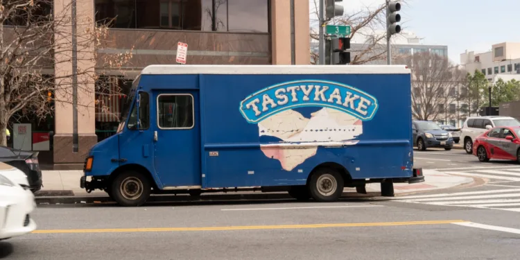 Amazon backs Flowers Foods at SCOTUS on delivery driver legal status