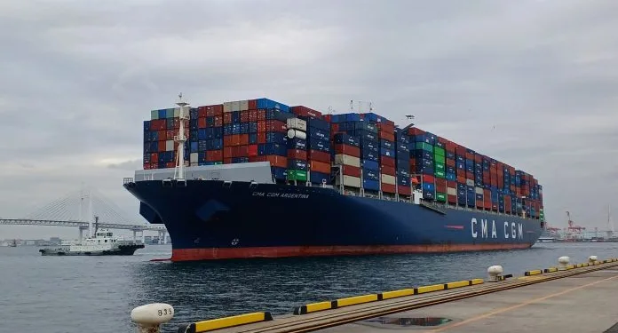 CMA CGM plans exchangeable bond backed by Air France-KLM stake