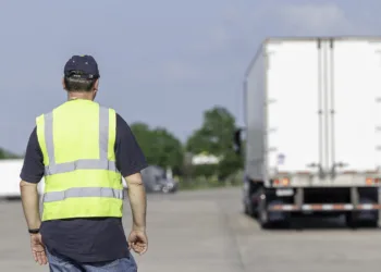 Commentary: How the FMCSA should investigate truck driving schools