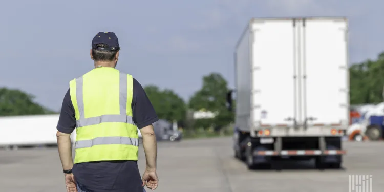 Commentary: How the FMCSA should investigate truck driving schools
