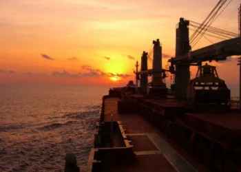 Element Shipmanagement enters dry