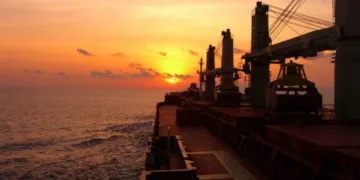 Element Shipmanagement enters dry