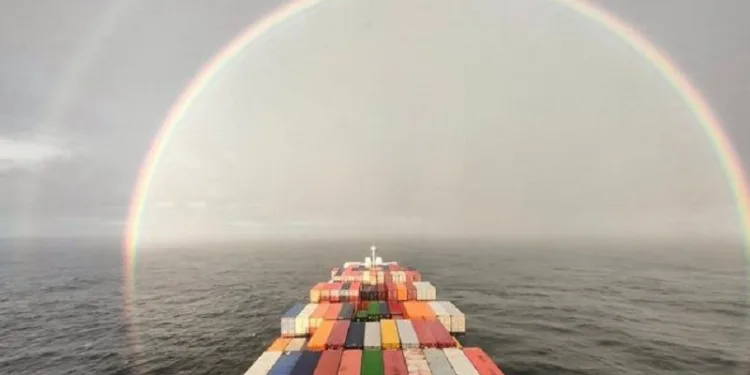 Euroseas banks multi-year cover for boxship trio