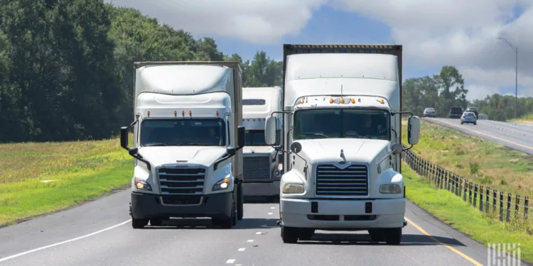 How recourse factoring impacts trucking cash flow and risk