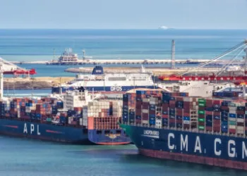 SIIM and CMA CGM boost tropical fruit imports via Dunkirk