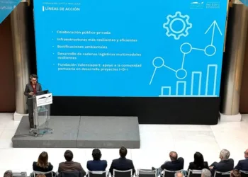 Valenciaport sets 2035 as its targets energy sustainability