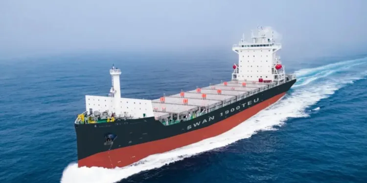 Venergy steps into boxships with feeder newbuild deal in China