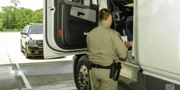 Bill empowers truck drivers to fight flawed safety data