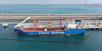 COSCO Shipping launches direct Asphalt route