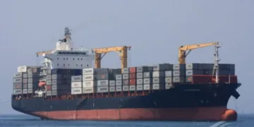 Costamare declares quarterly dividends on preferred and common stock