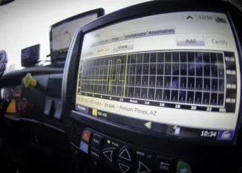 FMCSA keeps pressure on non-compliant ELD vendors