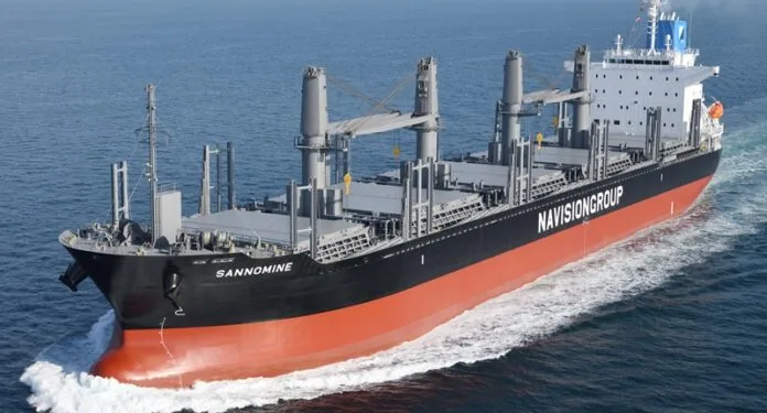 Imabari Shipbuilding delivers 40,000 DWT bulk carrier SANNOMINE