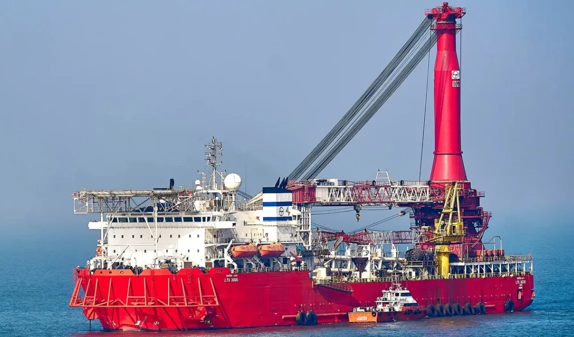 Larsen & Toubro takes full ownership of heavy-lift vessel