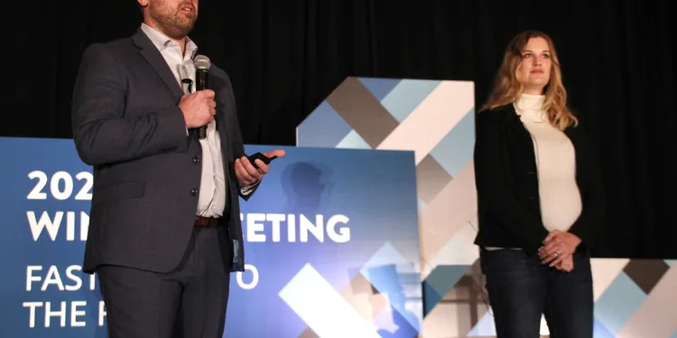 Shippers told autonomous technology could lure freight from trucks to rail 