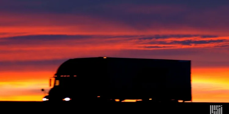 Borderlands Mexico: Violent cargo theft grips Mexican truckers, Overhaul report finds