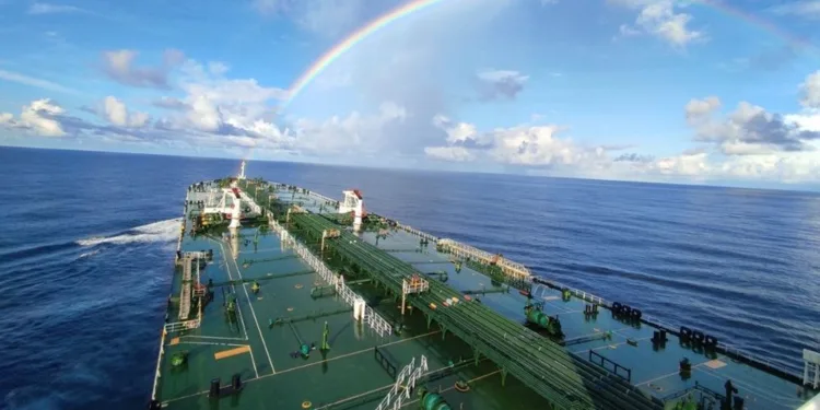 DHT VLCC clocks $90,000 a day on one-year deal
