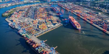 HHLA revenue and EBIT rise in 2025