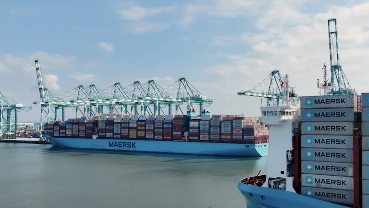 Maersk posts Q4 pre-tax loss, will cut 1,000 jobs