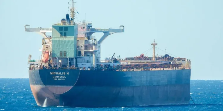 Safe Bulkers banks $35m from capsize sale