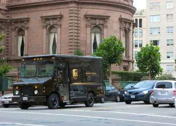 UPS challenges Teamster suit over $150,000 driver buyouts