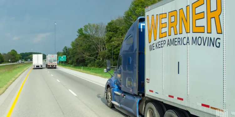 Why Use a Dedicated Private Fleet in 2026?